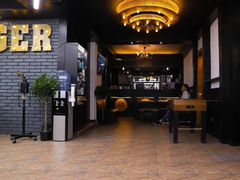 JS barbershop на Сейфуллина