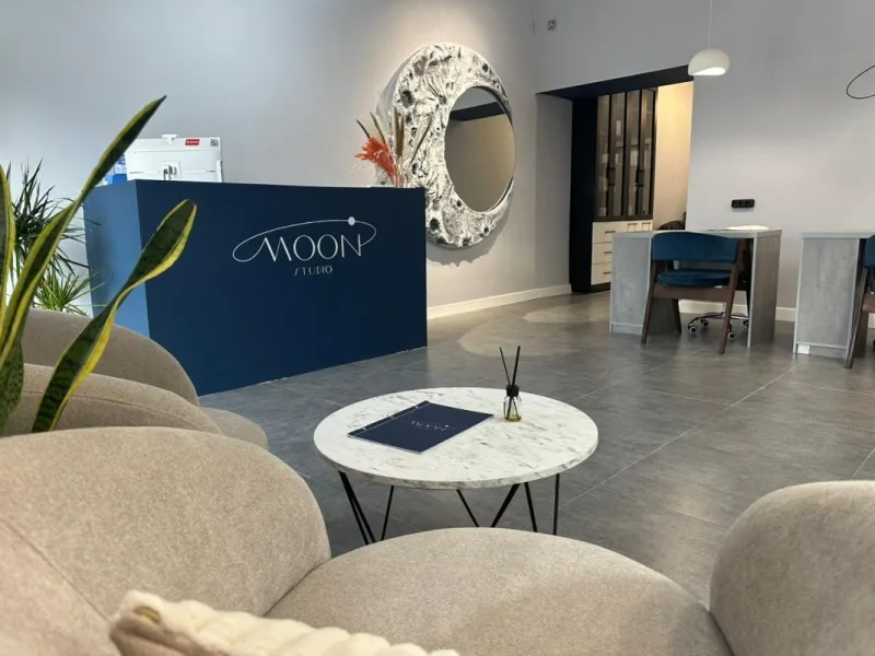 Moon Studio