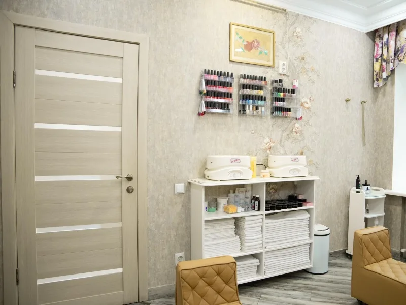 Beautiful Nails & Hair
