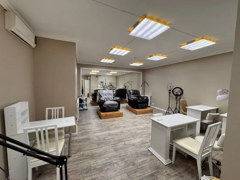 Assem beauty salon