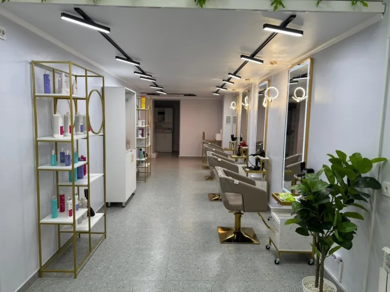 DS BEAUTY STUDIO