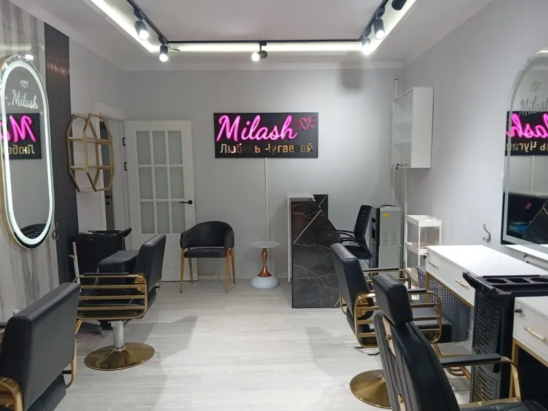 Milash на Тургут Озала