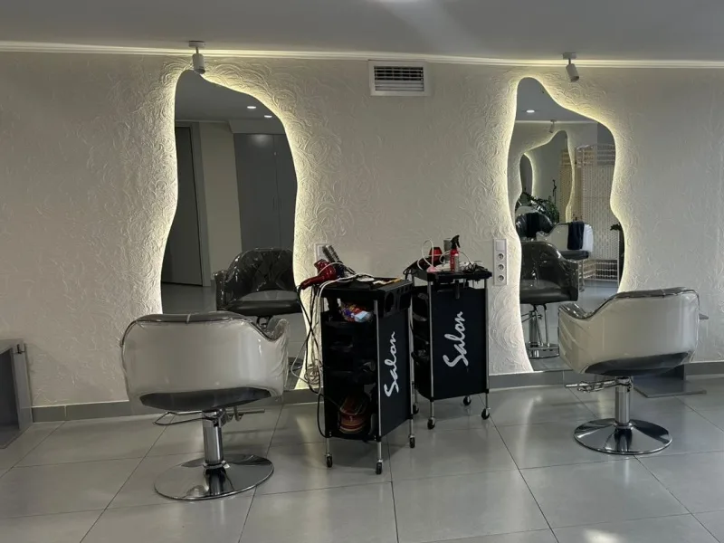 Aizhan Hair Styles
