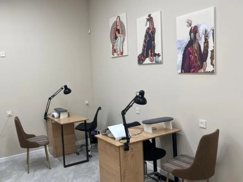 Tomiris nail studio