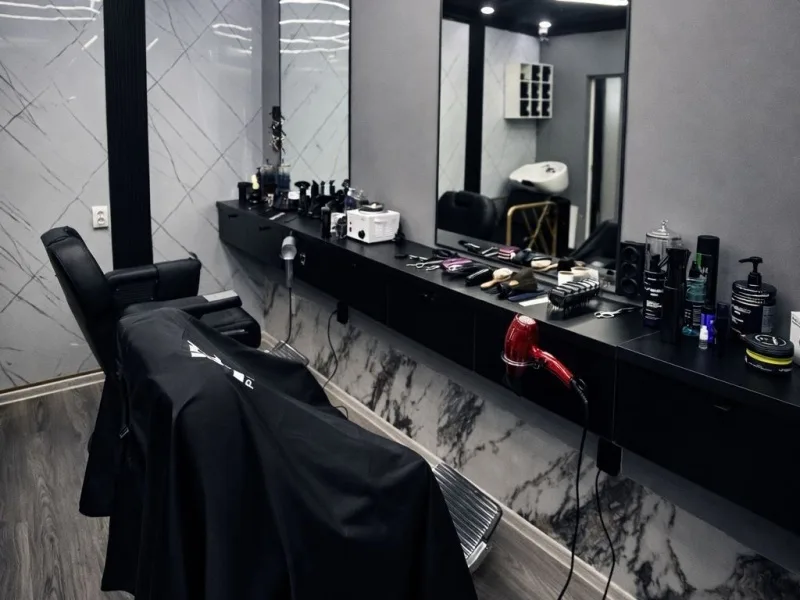 BARBER JANVS