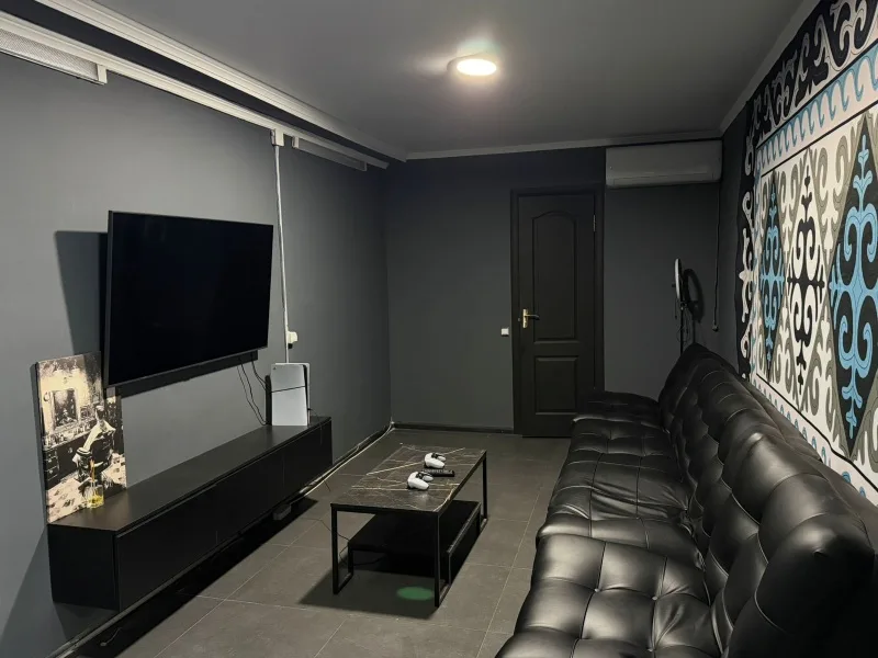 Brut barbershop