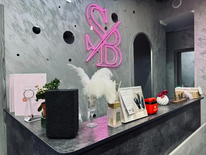 Saqina_beauty