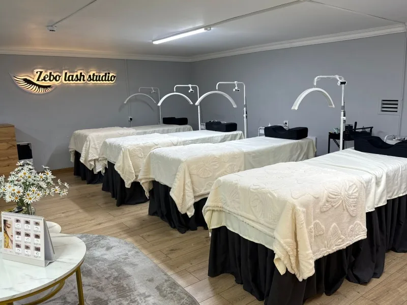 Zebo lash studio