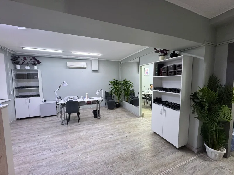 Insta salon на Богенбай батыра