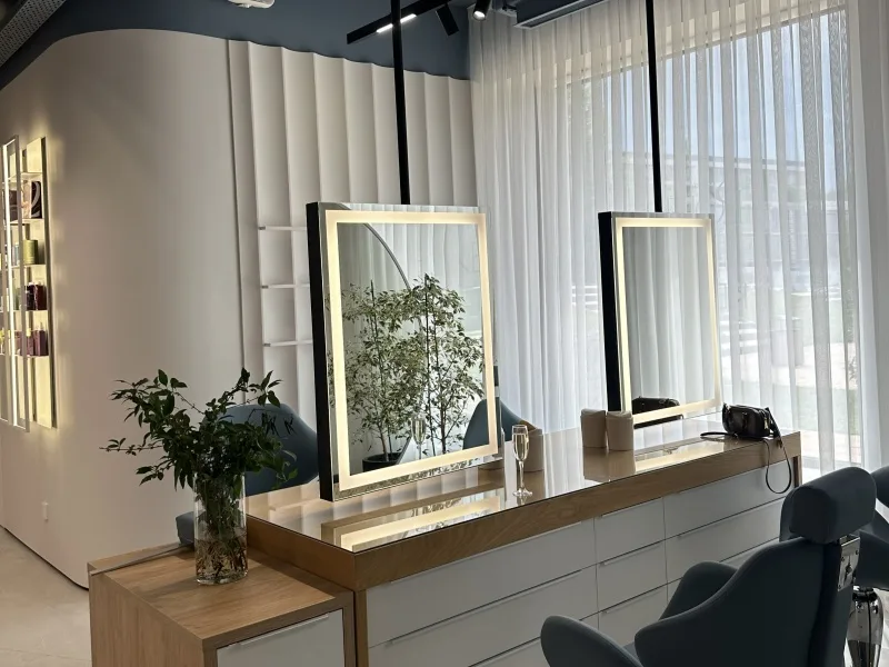 LOFT BEAUTY BAR (Esentai)