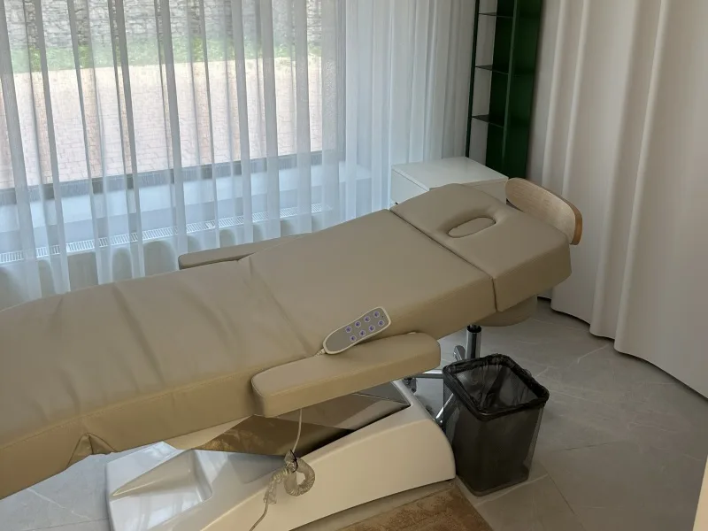 LOFT BEAUTY BAR (Esentai)
