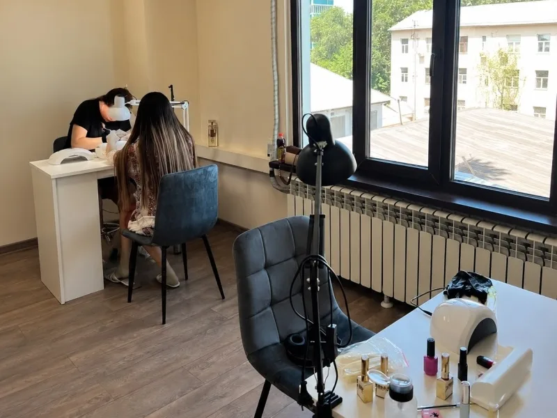 Aurora nail studio