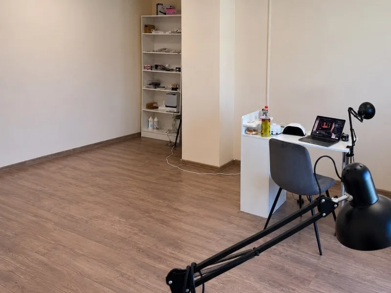 Aurora nail studio