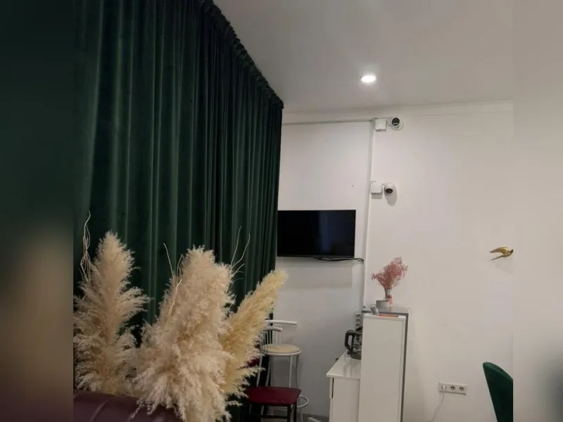 Alora nail studio