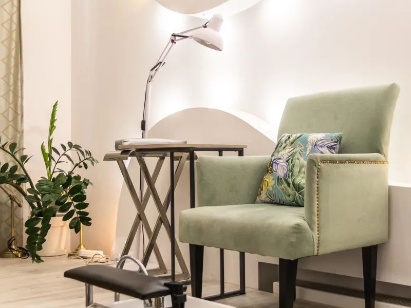 Best Nails Studio