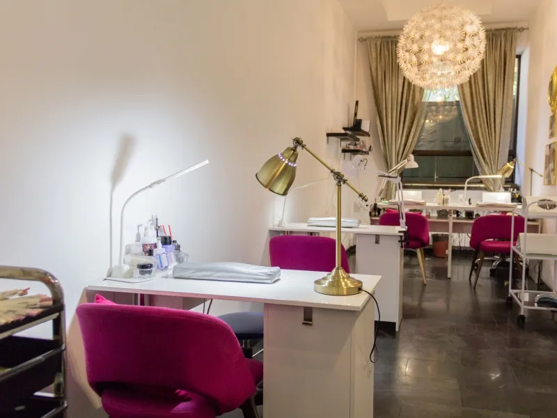 Best Nails Studio