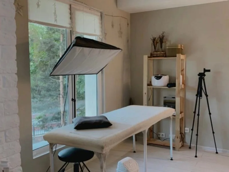 Asel Kainar brow room